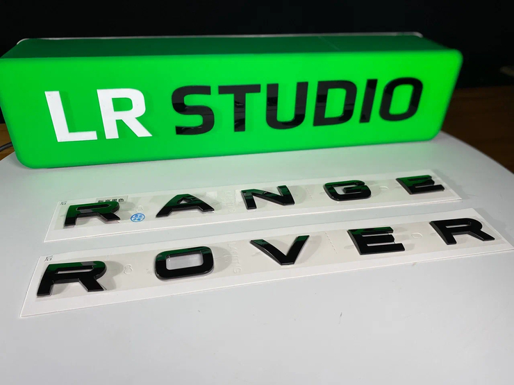 Буквы Range Rover L460 черные глянцевые 2022+ на крышку багажника