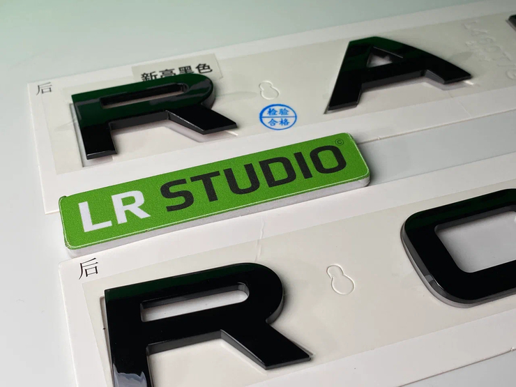 Буквы Range Rover L460 черные глянцевые 2022+ на крышку багажника