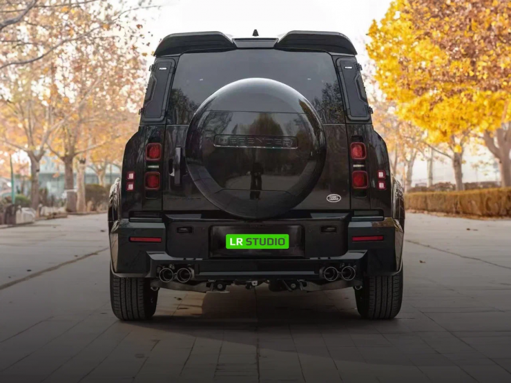 Обвес Land Rover Defender 110 LUMMA