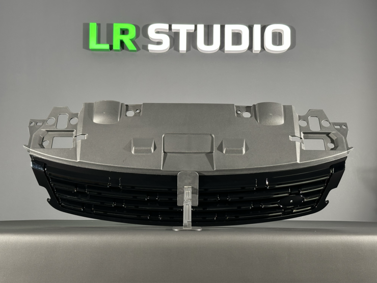 Решётка радиатора Range Rover Sport L461 2023+