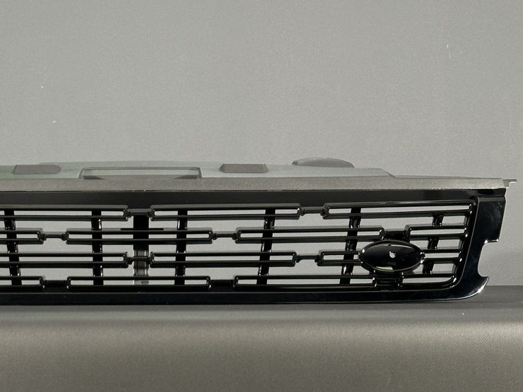Решётка радиатора Range Rover Sport L461 2023+