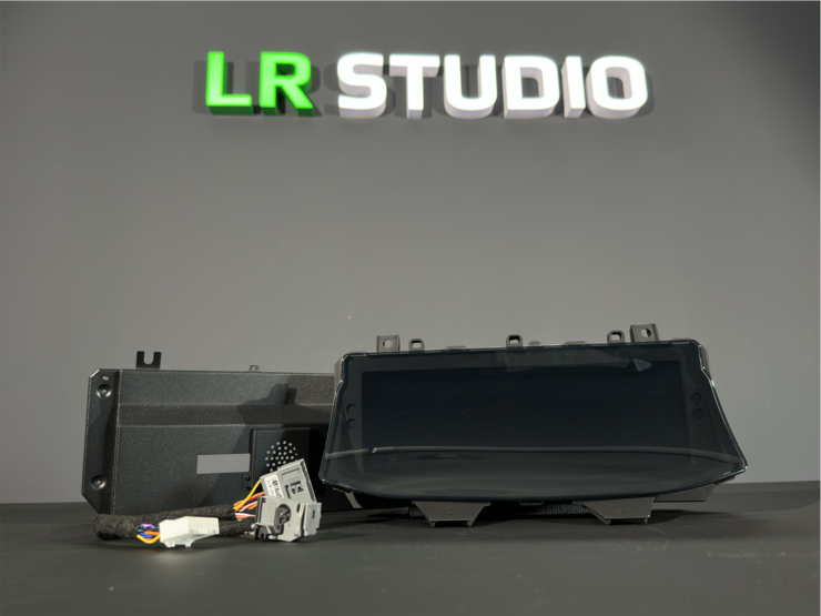 Приборная панель Range Rover qled 12.3