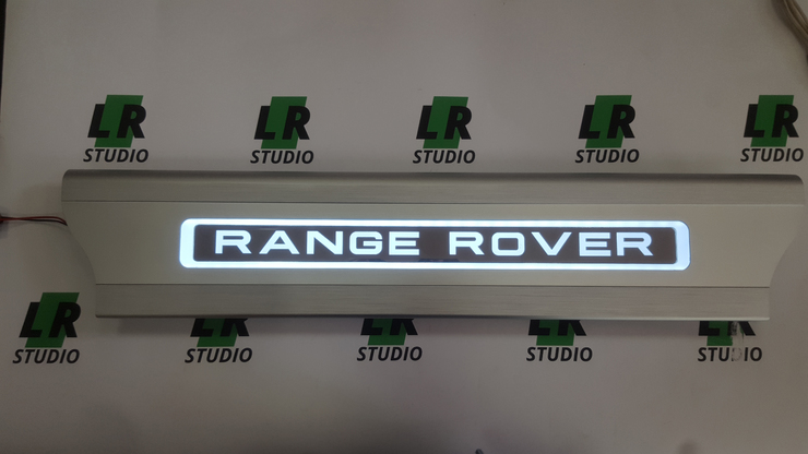 Накладки на пороги Range Rover 2013-2017 диодные Range Rover