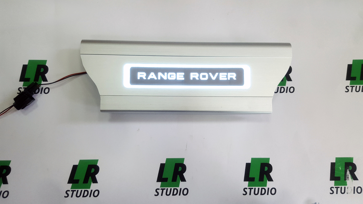 Накладки на пороги Range Rover 2013-2017 диодные Range Rover